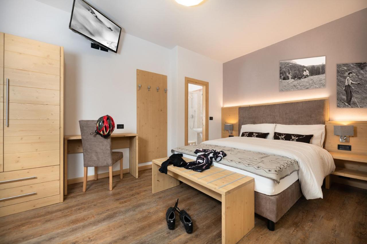 Garni' Margherita Predazzo Bagian luar foto